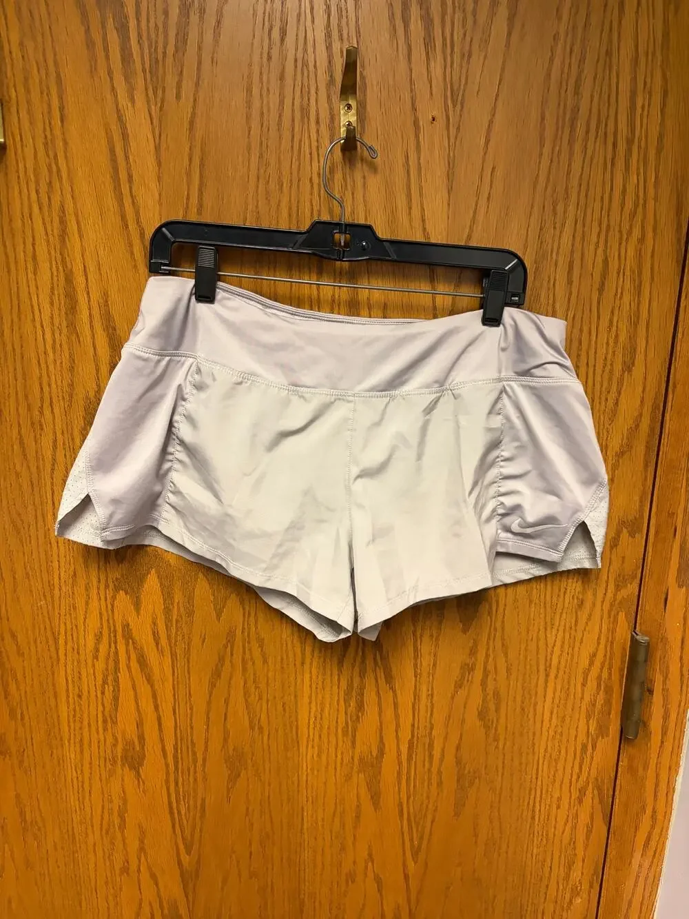 Nike Dri-FIT Athletic Skort Women's XL Light Gray Running Shorts